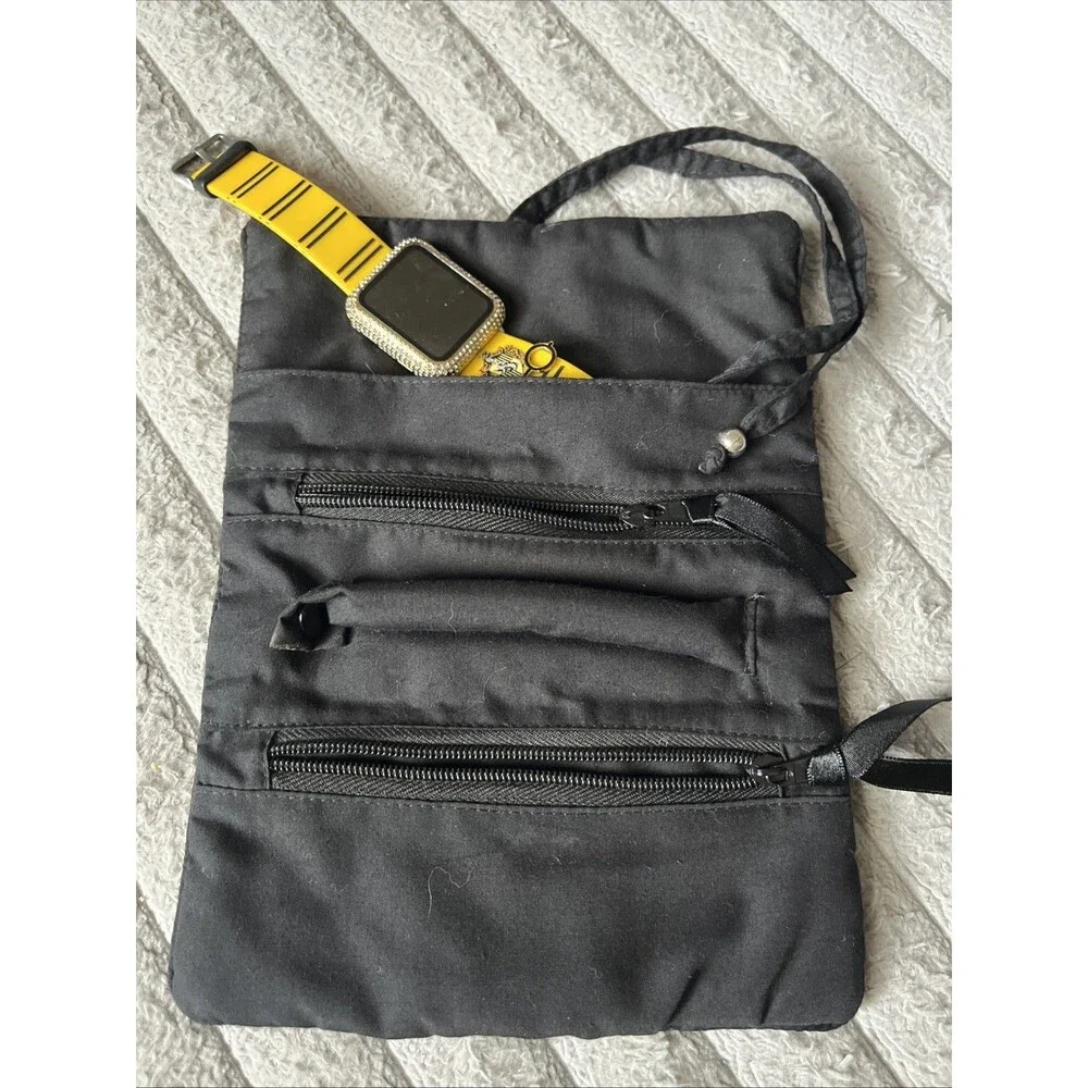 Quilted All Wrapped Up Travel Jewelry Wrap Up Organizer Bag White/Black Damask